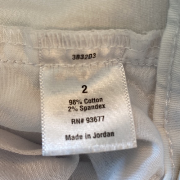 A.n.a white twill shorts - Picture 5 of 7